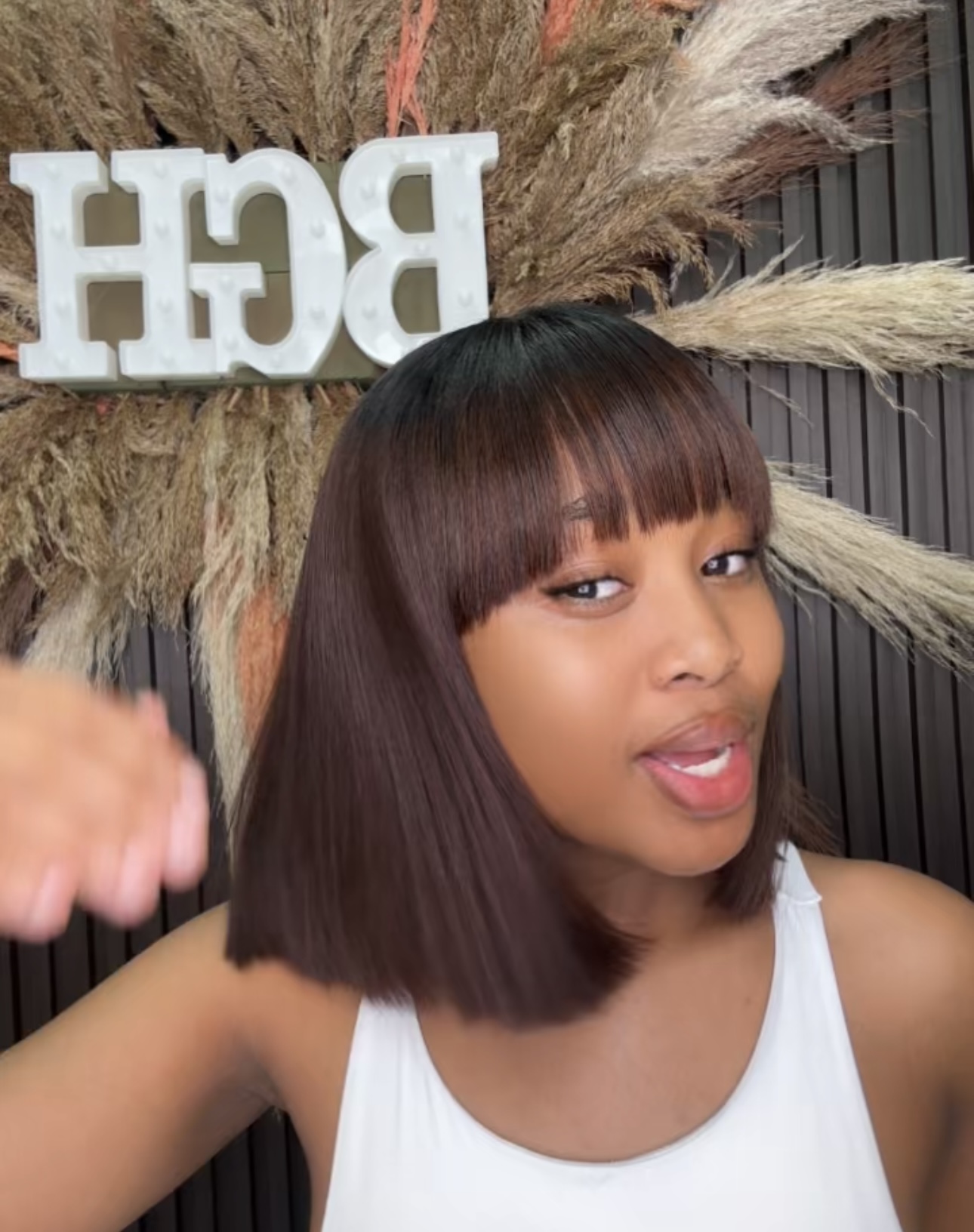 Wholesale Rarlon Hair 15A Vietnamese Fringe Bob Wig With 2x4 closure Glueless Ombre Bob wigs 