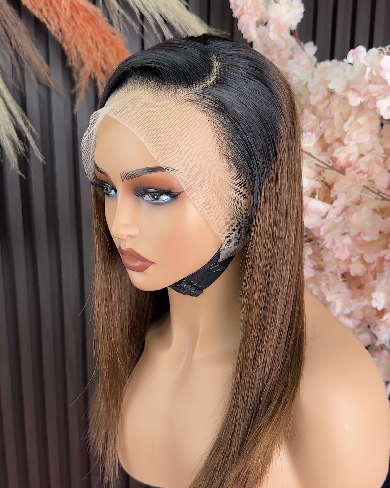 Wholesale 15A Vietnamese 13x4 frontal Color T2/#4 Bob Wig Full Frontal 13x4 Raw Virgin Hair Bob Wigs