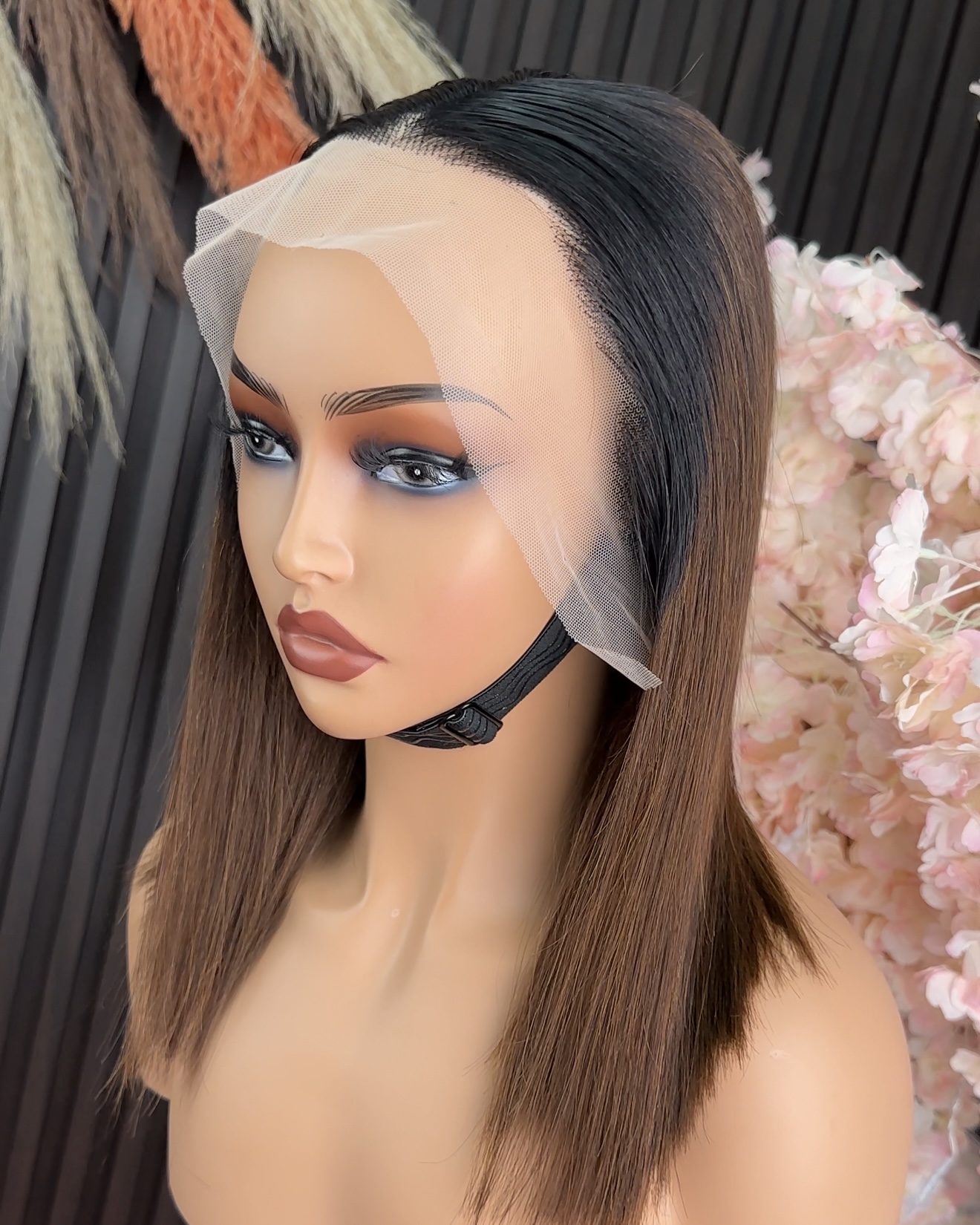 Wholesale 15A Vietnamese 13x4 frontal Color T2/#4 Bob Wig Full Frontal 13x4 Raw Virgin Hair Bob Wigs