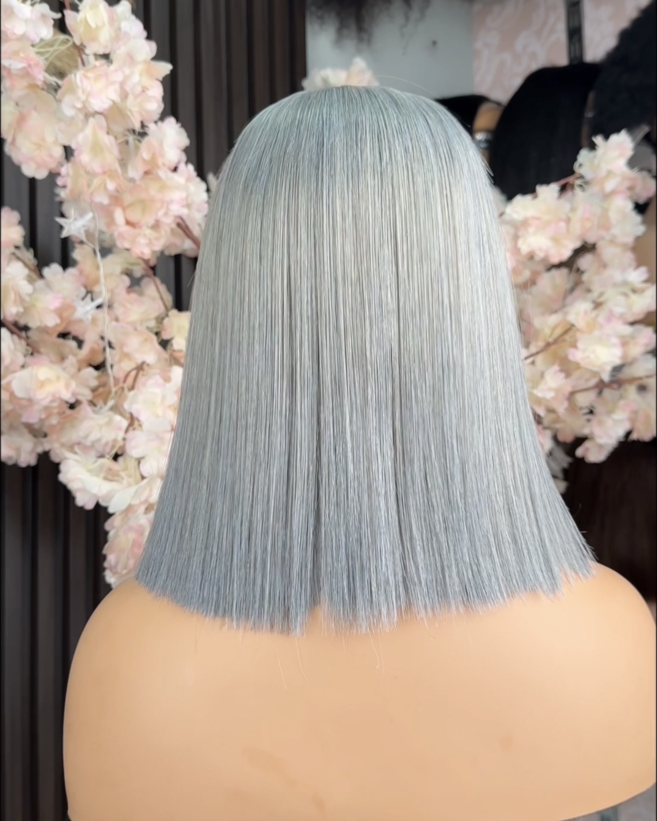 Wholesale Glueless Bob Wigs 5x5 Lace Closure Wigs Human Hair Vietnamese Bob Hair Silky Straight Human Hair Color Grey Bob Wig